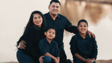 How a Family Immigration Lawyer Can Guide You Through the Process