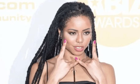 Kira Noir Net Worth and Her Achievements in Entertainment