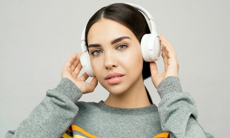 model xucvihkds color variations